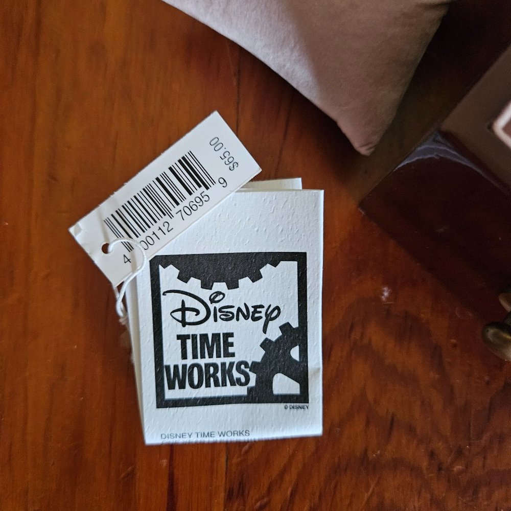 Disney Watch Box - Picture 7 of 7